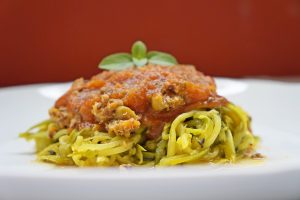 Leia mais sobre o artigo Espaguete de Abobrinha com Carne Moída